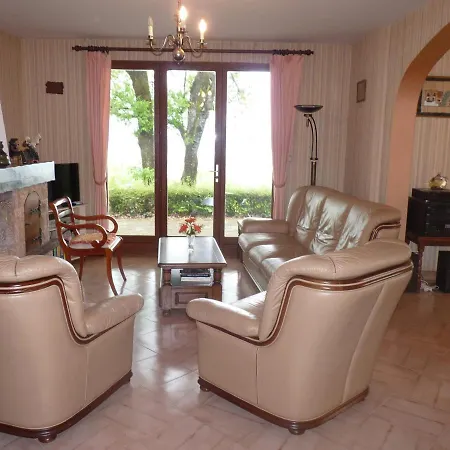 Spacieuse à Aix Avec Jardin Clos Et 6/8 Pers, Animaux Acceptés - Fr-1-555-71 *